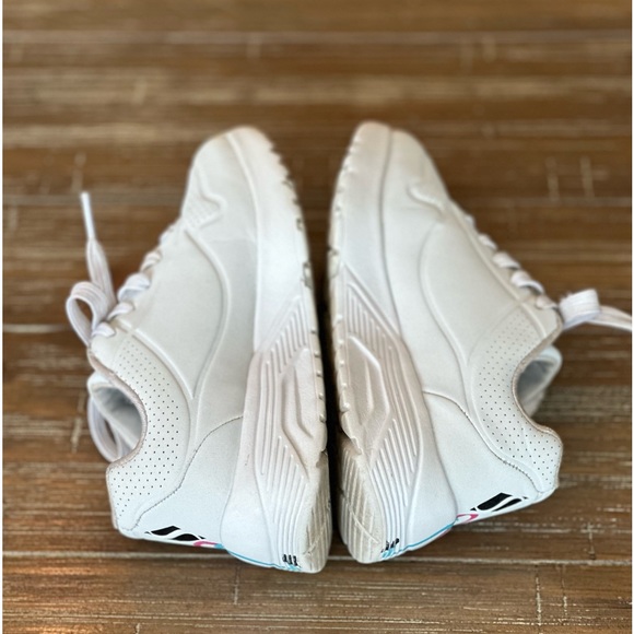 Skeckers sneakers, Air-cooled memory foam, Sz 11.5 - Picture 5 of 9